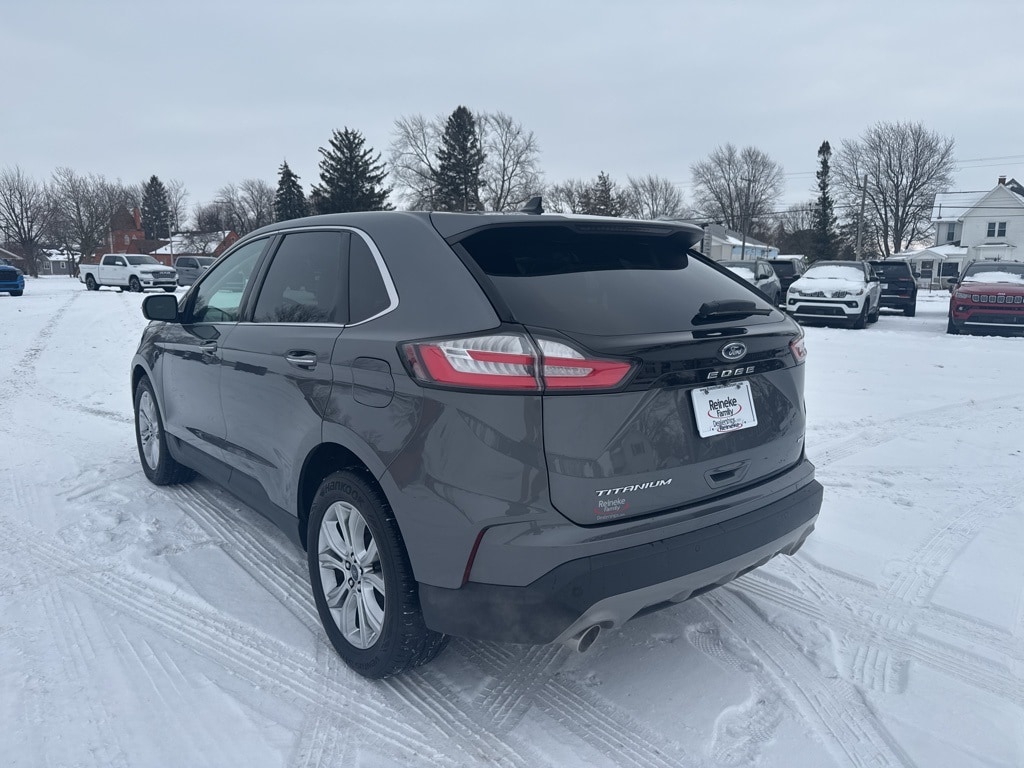 Used 2022 Ford Edge Titanium SUV