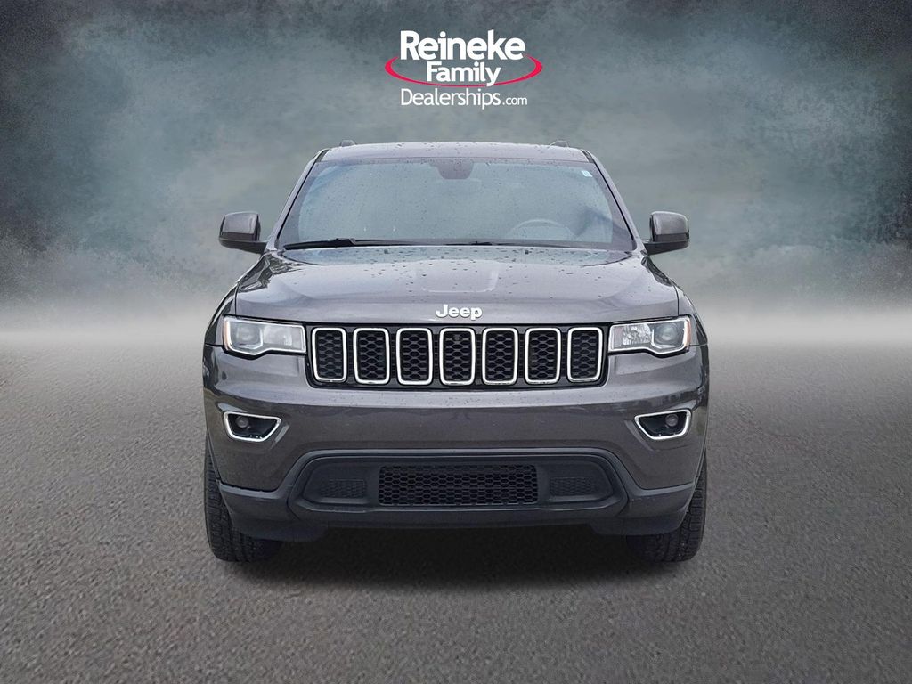 Used 2017 Jeep Grand Cherokee Laredo E with VIN 1C4RJFAGXHC784152 for sale in North Baltimore, OH