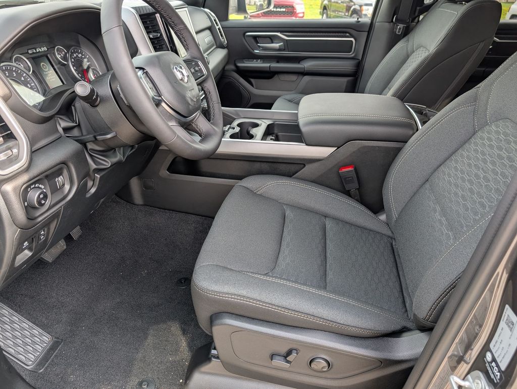 2026 RAM 1500 Big Horn/Lone Star - Photo 11