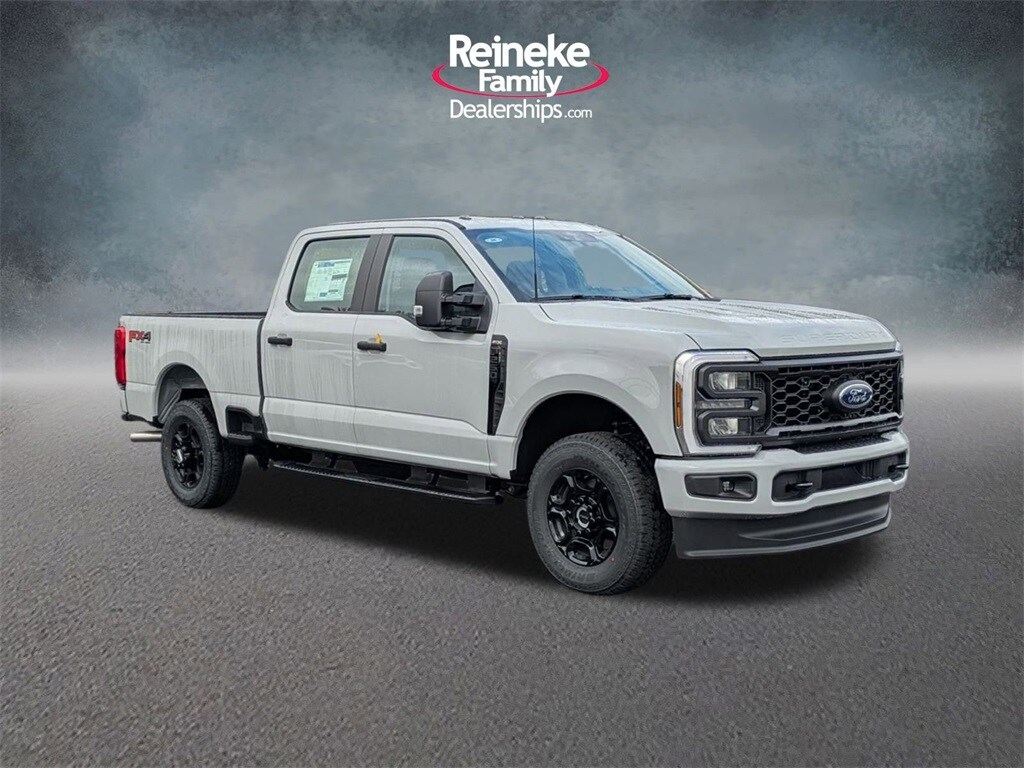 2026 Ford F-250 XL photo 2