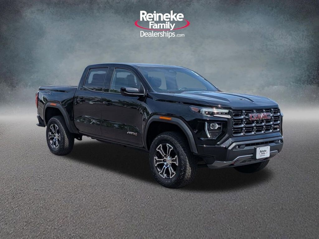 Used 2025 GMC Canyon AT4 Truck
