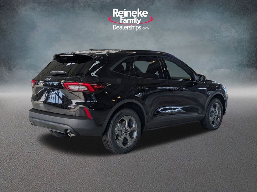 2026 Ford Escape ST-Line - Photo 5