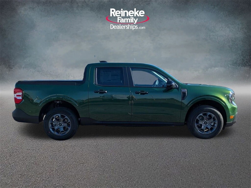 2025 Ford Maverick XLT photo 3