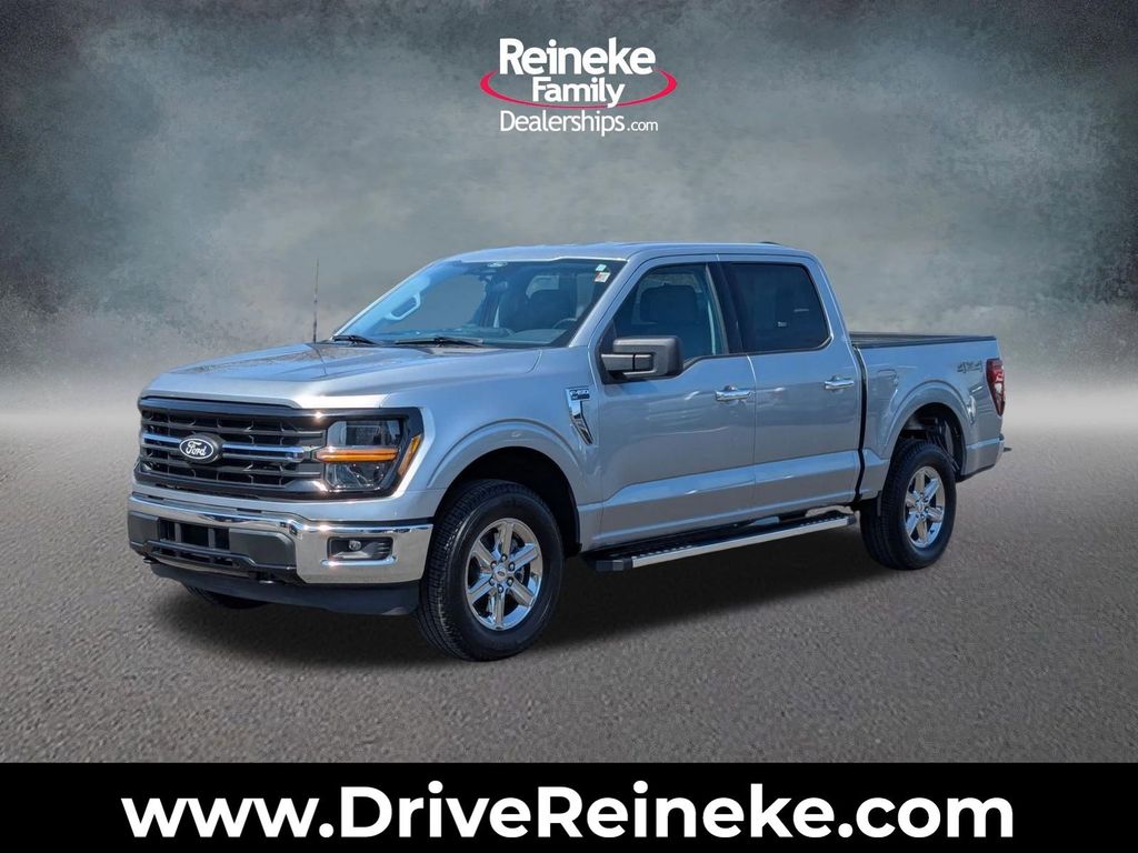 Iconic Silver Metallic 2025 Ford F-150 XLT SuperCrew 4WD Pickup Truck Four-Wheel Drive Automatic