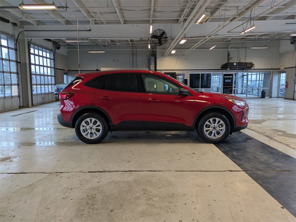 2026 Ford Escape Active photo 3
