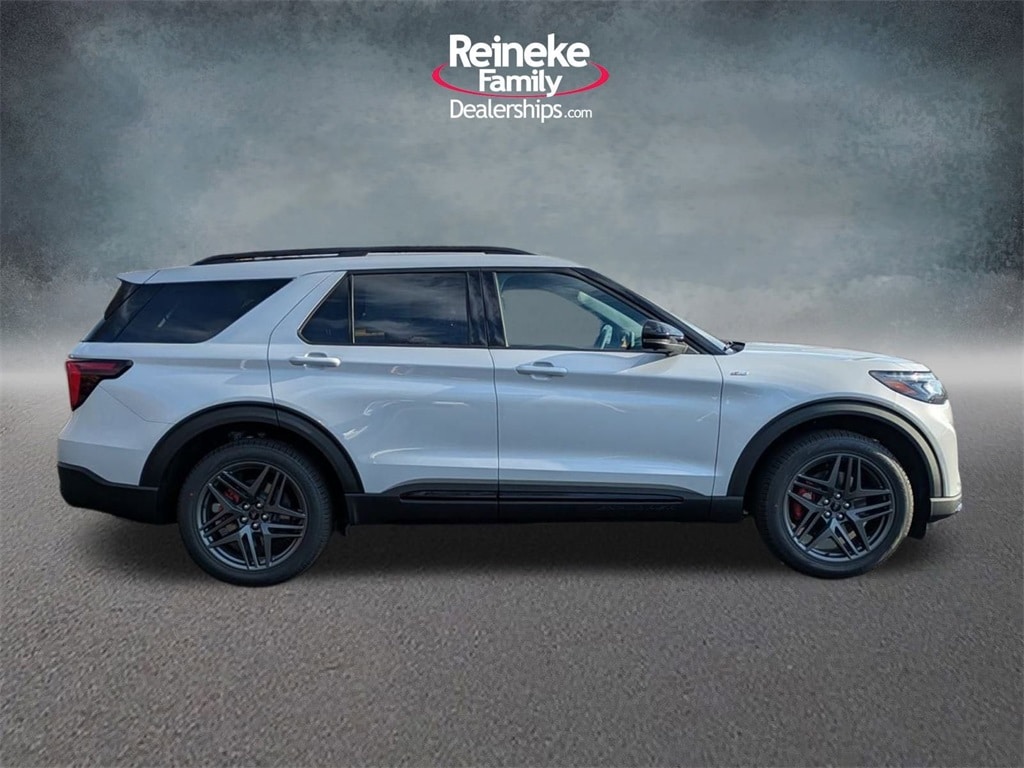 New 2026 Ford Explorer ST-Line SUV