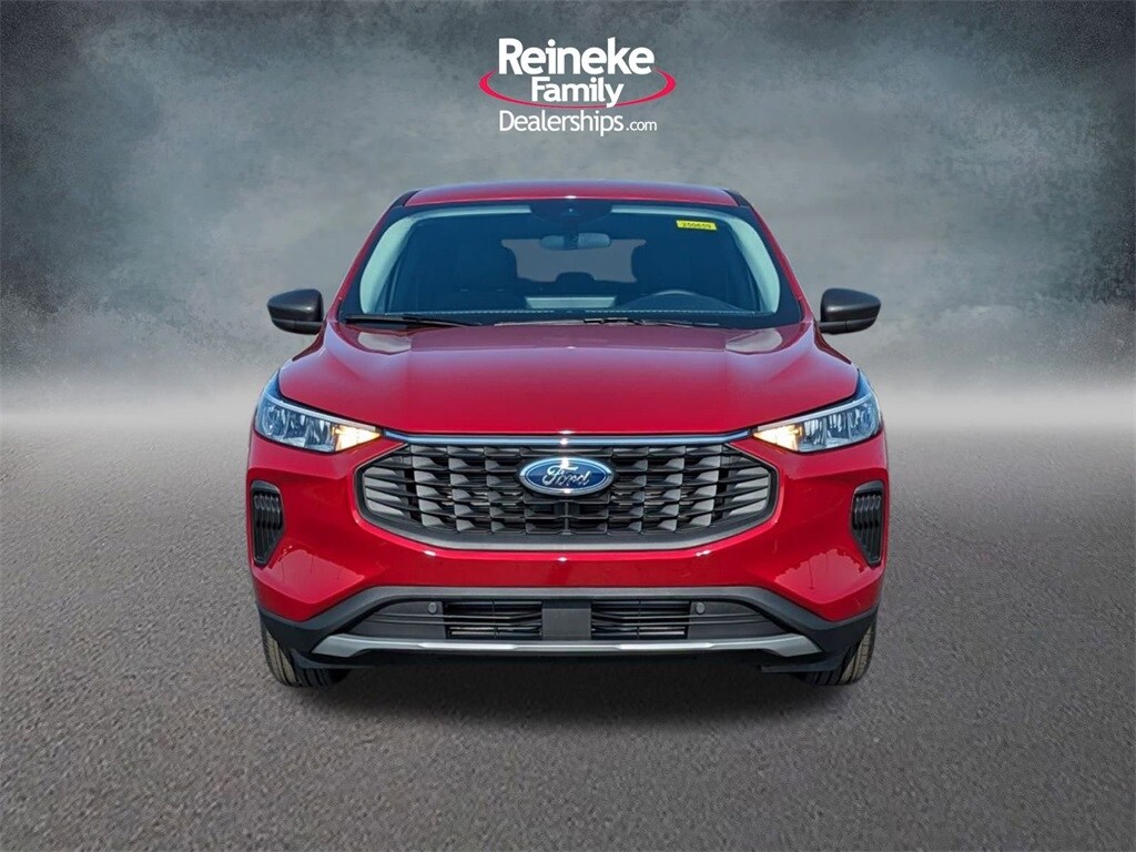 2025 Ford Escape Active photo 2