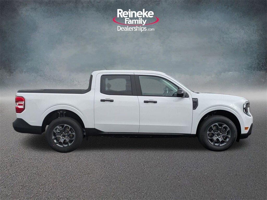 2025 Ford Maverick XLT photo 3