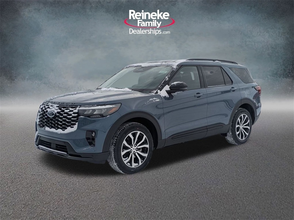 2026 Ford Explorer ST-LINE's photo