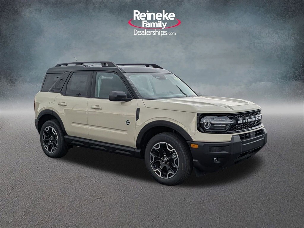 2025 Ford Bronco Sport Outer Banks photo 3