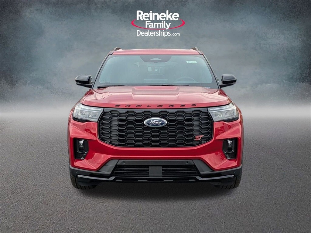 2026 Ford Explorer ST photo 2