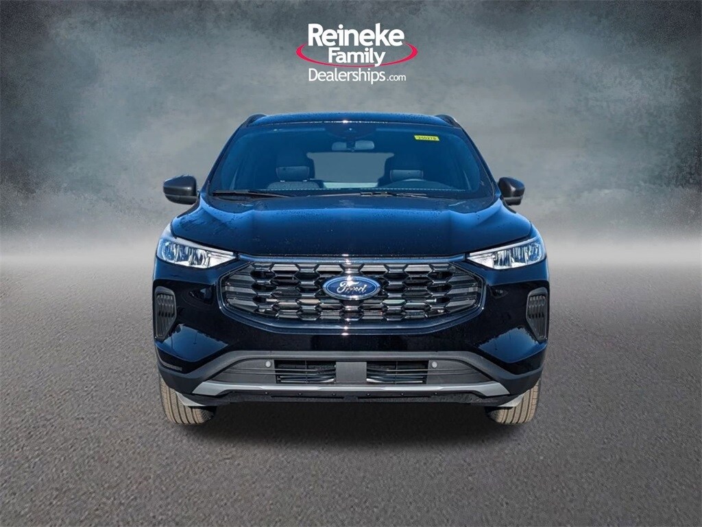 New 2025 Ford Escape ST-Line SUV