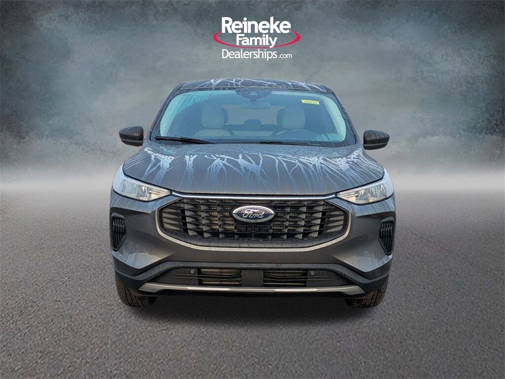 2025 Ford Escape Active photo 2