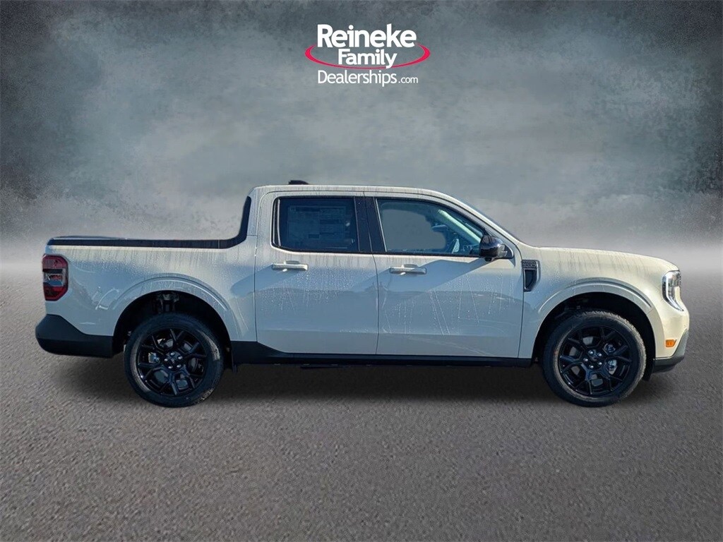2025 Ford Maverick Lariat photo 3