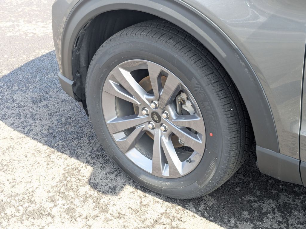 2026 Ford Explorer Active - Photo 26