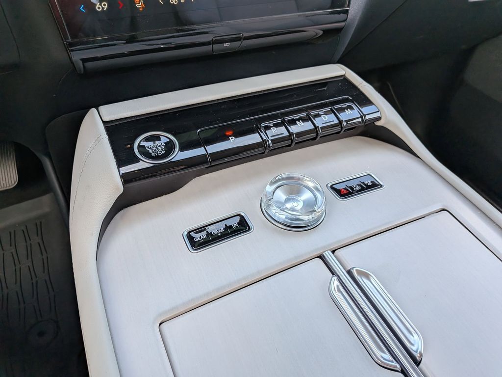 2025 Lincoln Navigator Reserve L - Photo 12