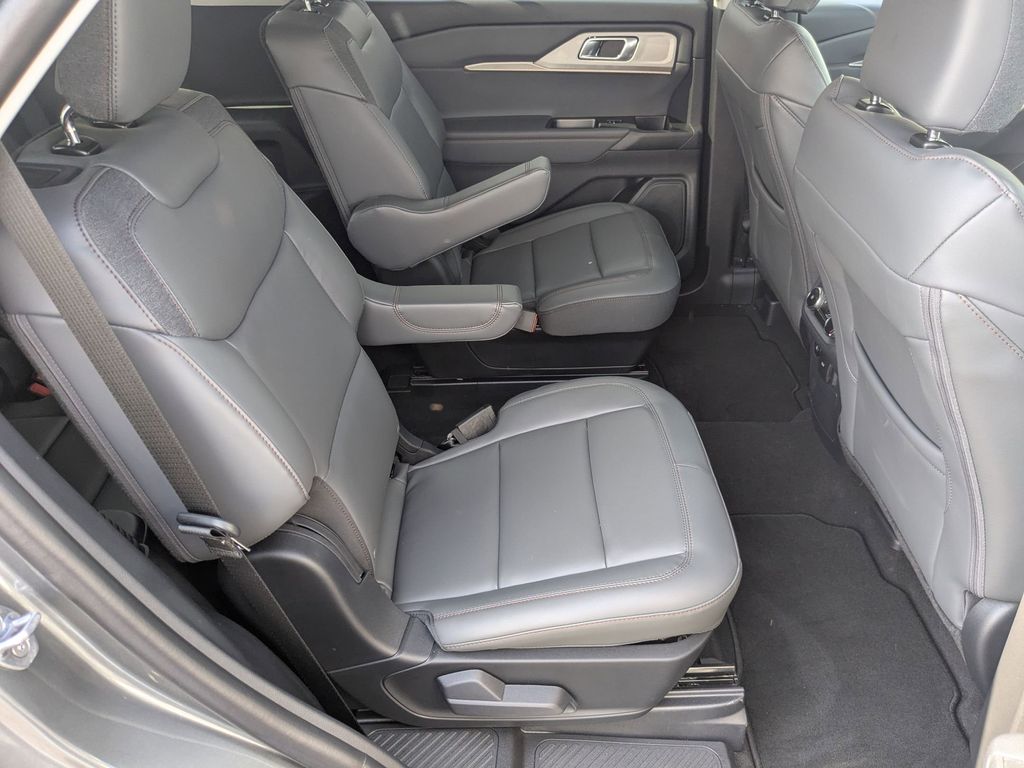 2026 Ford Explorer Active - Photo 21