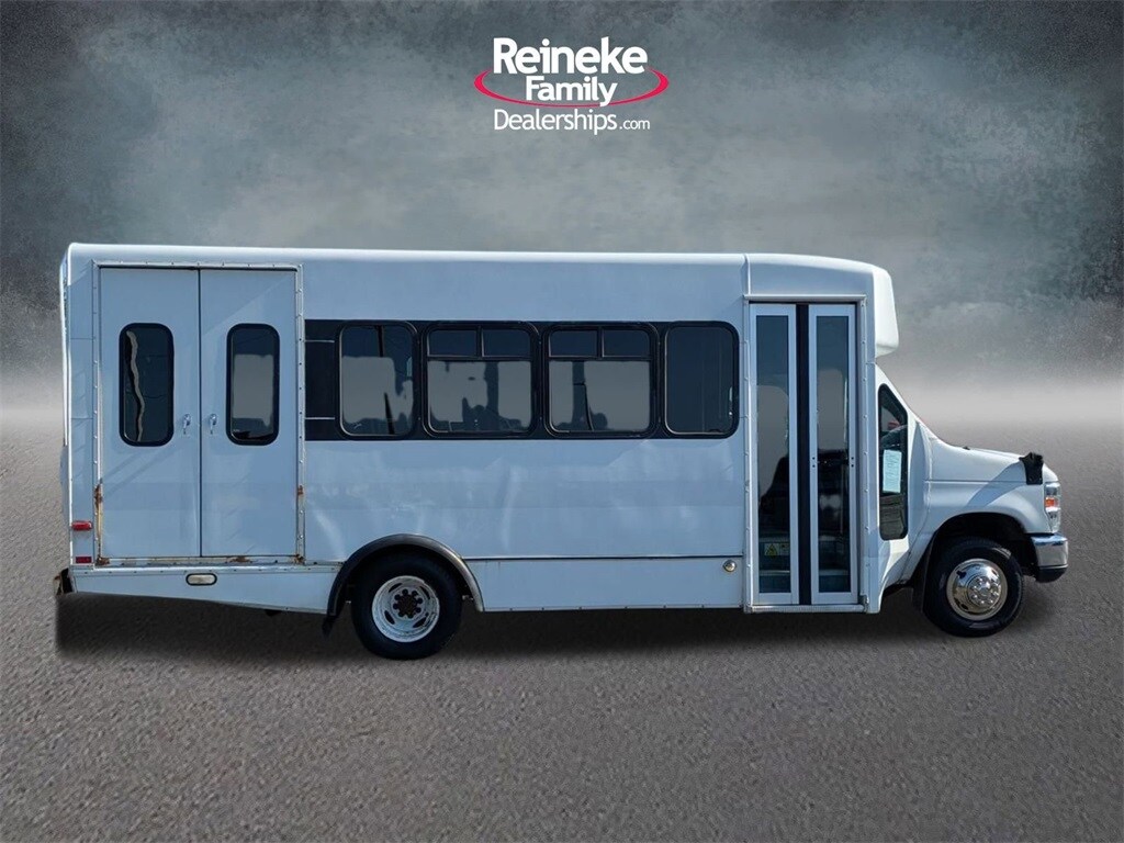 Used 2012 Ford E-450SD Base Cab/Chassis