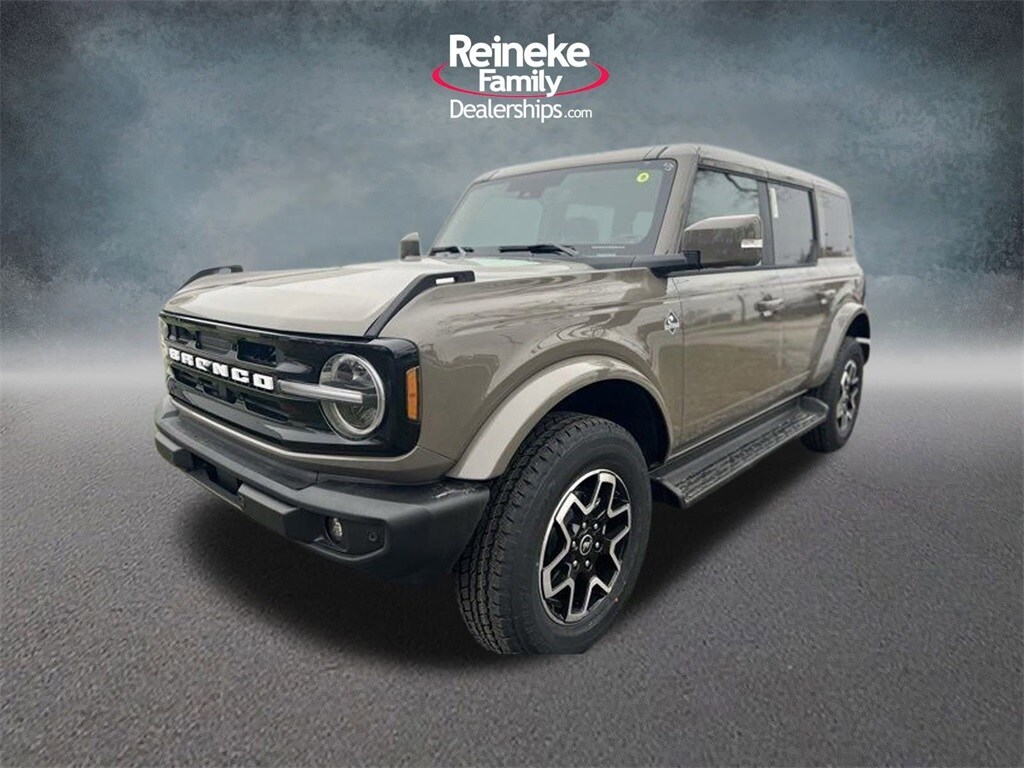 New 2025 Ford Bronco Outer Banks SUV