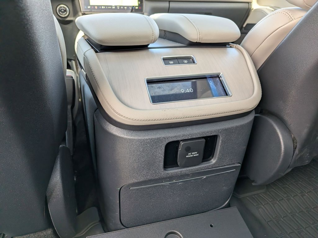 2025 Lincoln Navigator Reserve L - Photo 19