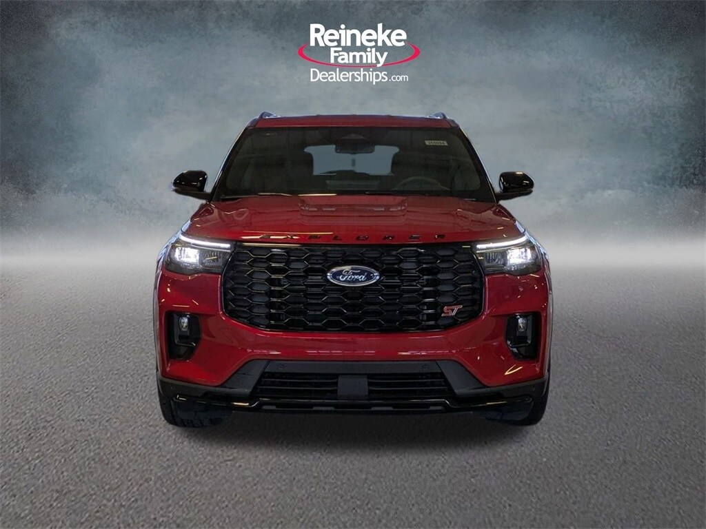 2026 Ford Explorer ST photo 2