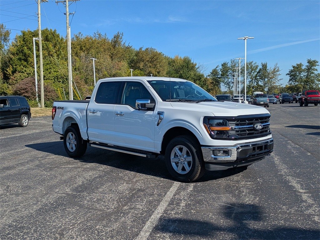 2025 Ford F-150 XLT photo 3