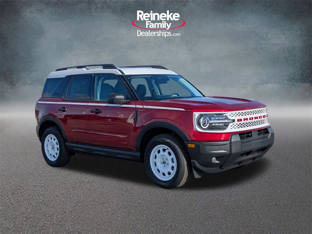 2025 Ford Bronco Sport Heritage photo 2