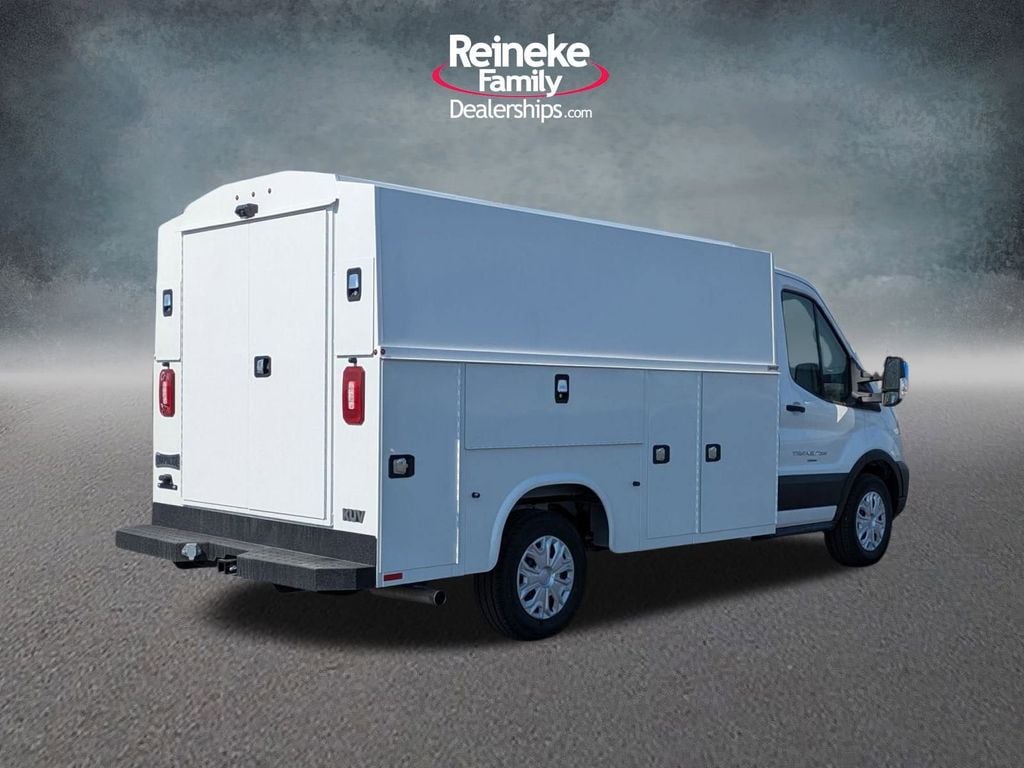 2024 Ford Transit Cutaway Base