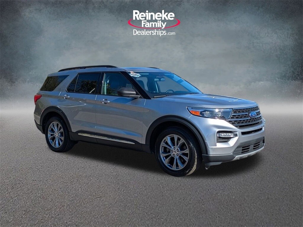 2022 Ford Explorer XLT photo 3