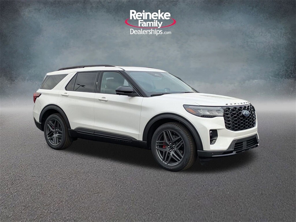 2026 Ford Explorer ST photo 3