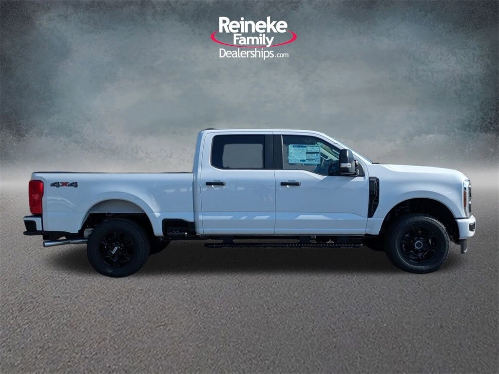 2026 Ford F-250 XL photo 4