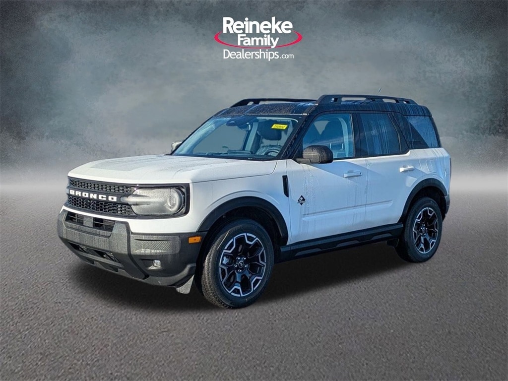 2025 Ford Bronco Sport Outer Banks's photo