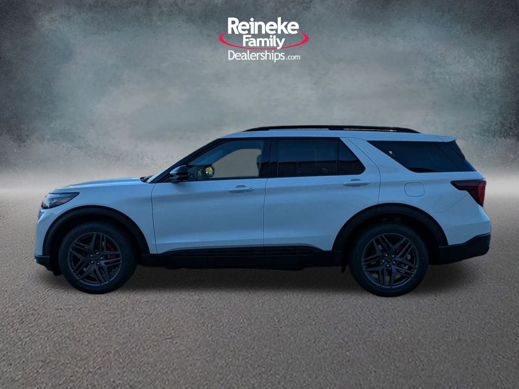 2026 Ford Explorer ST - Photo 9