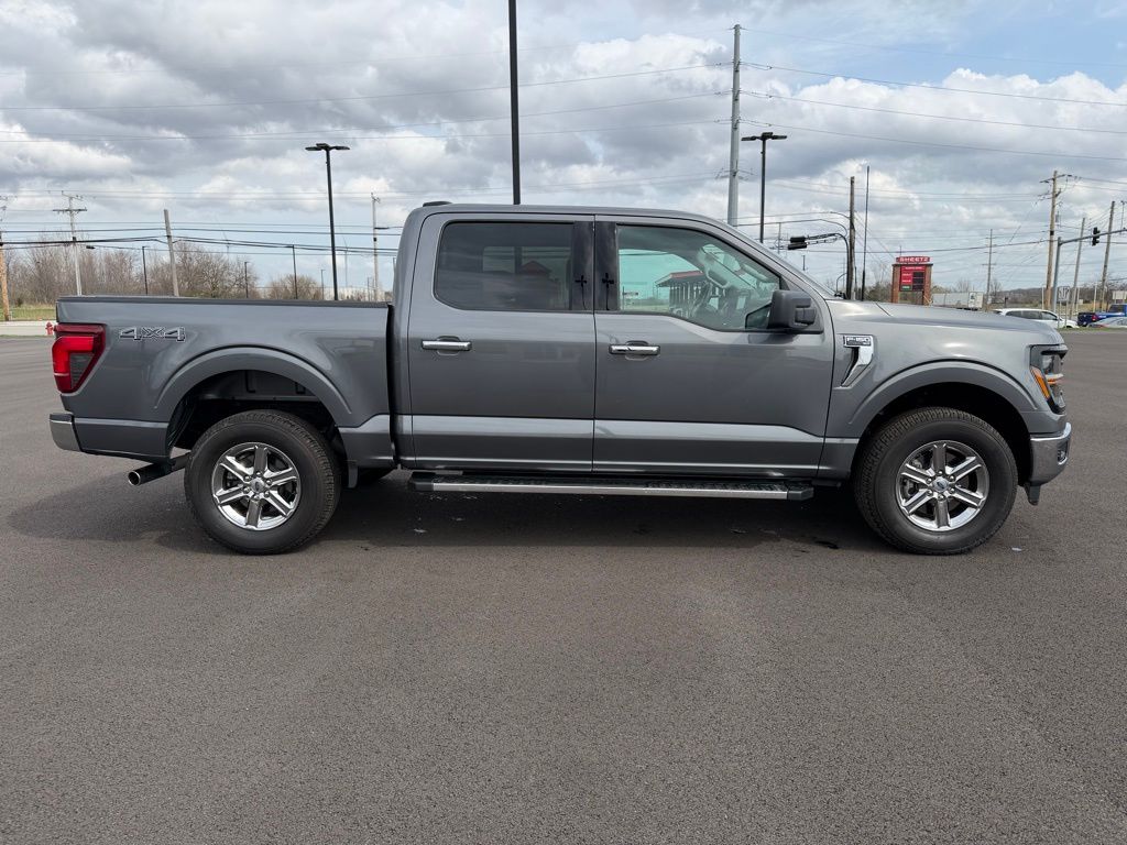 View vehicle photo 4