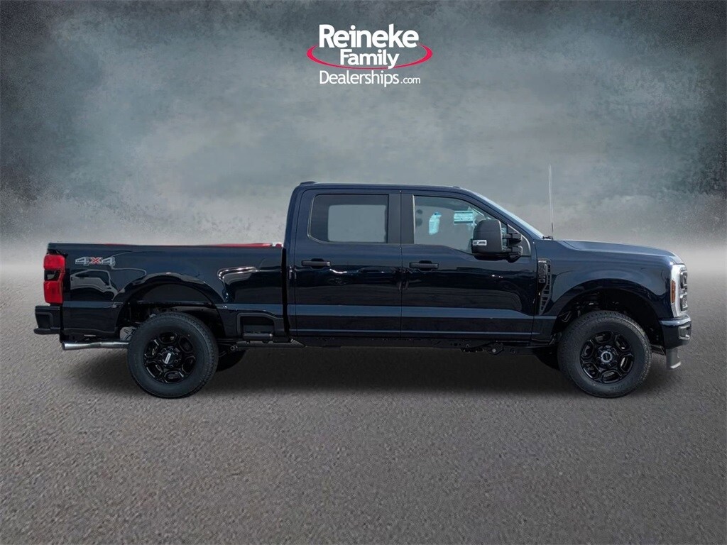 2025 Ford F-250 photo 4