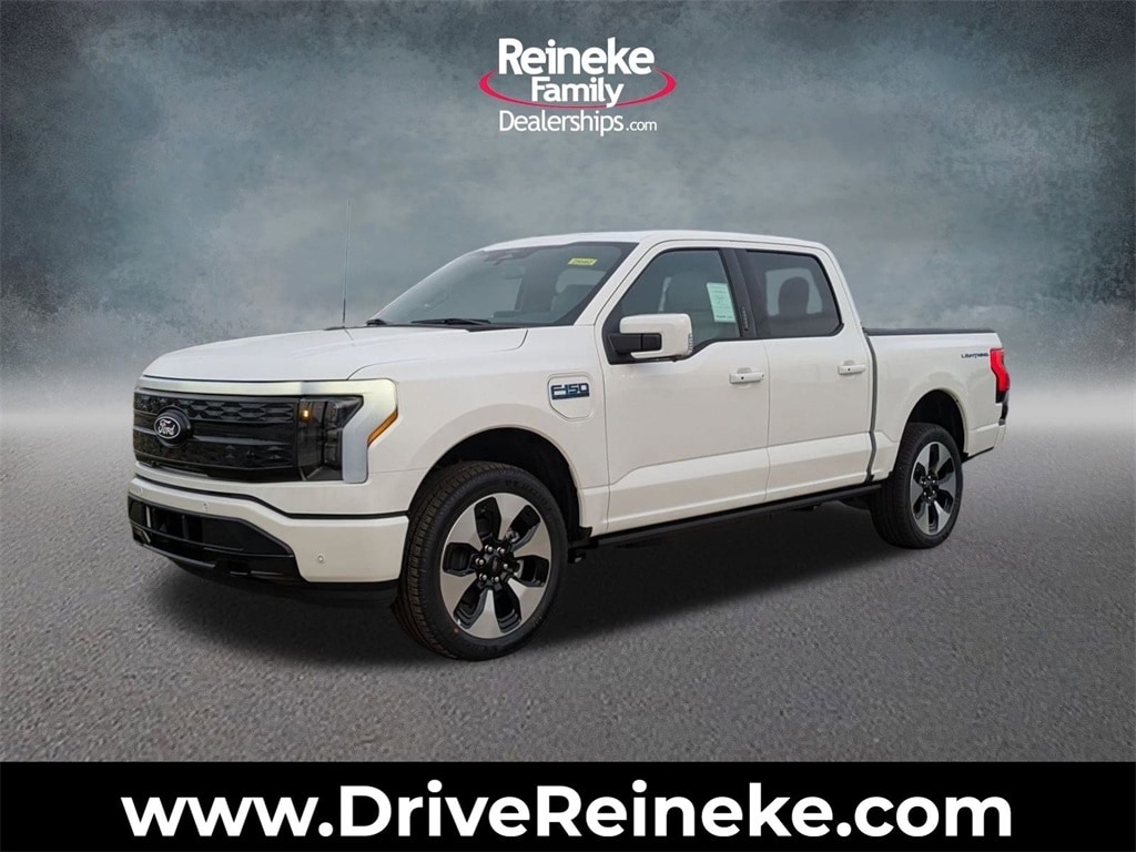2025 Ford F-150 Lightning Platinum's photo