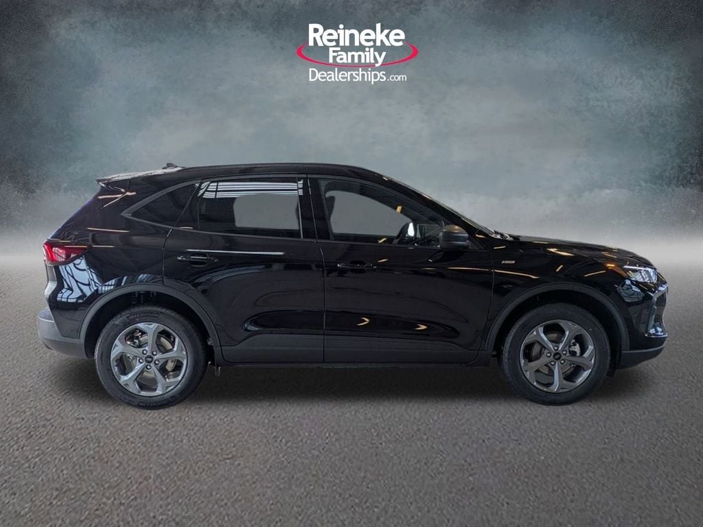 2026 Ford Escape ST-Line - Photo 4