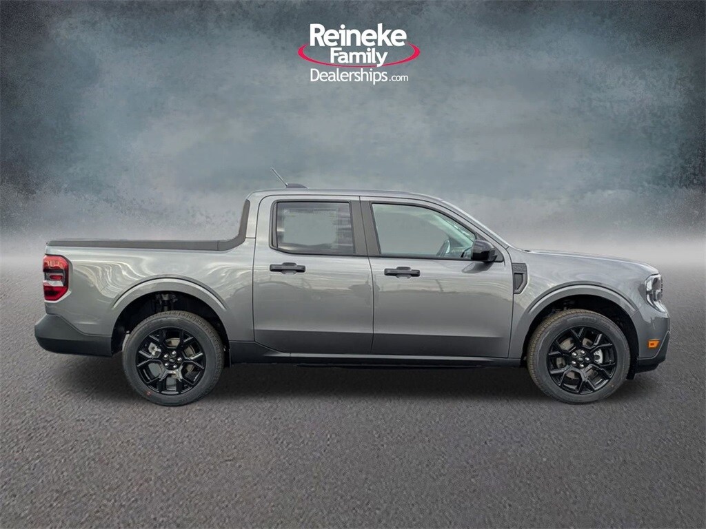 2025 Ford Maverick XLT photo 3