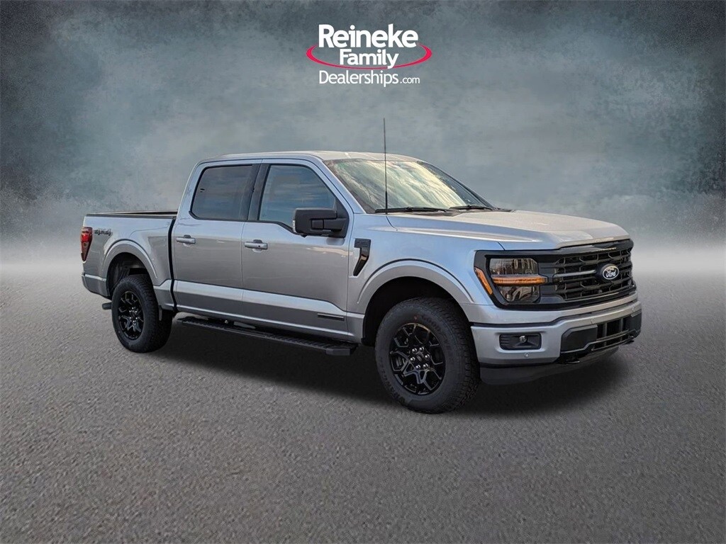 2025 Ford F-150 XLT photo 3
