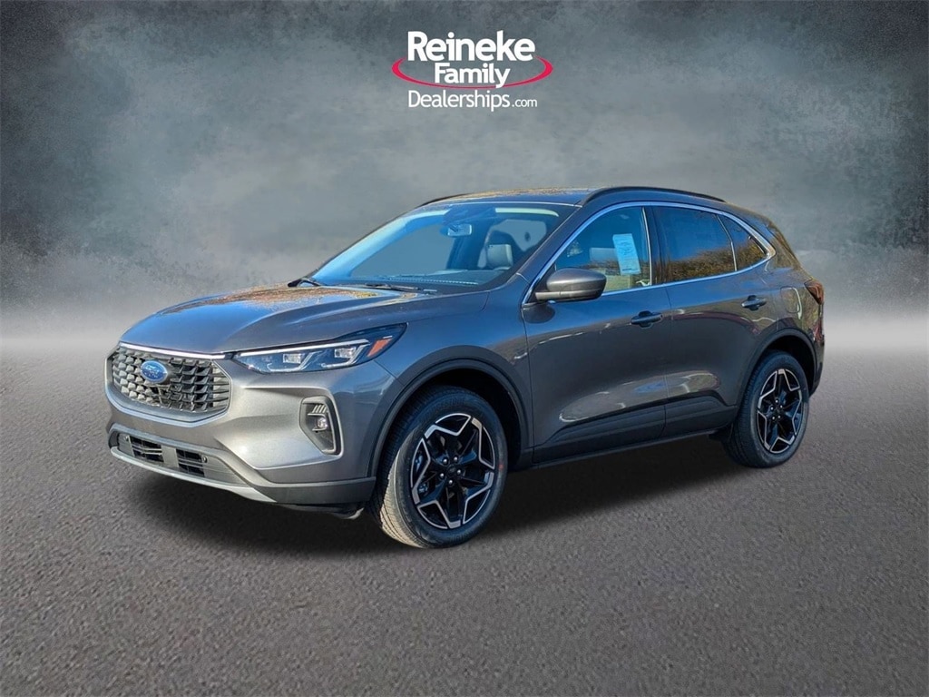 2026 Ford Escape Platinum's photo