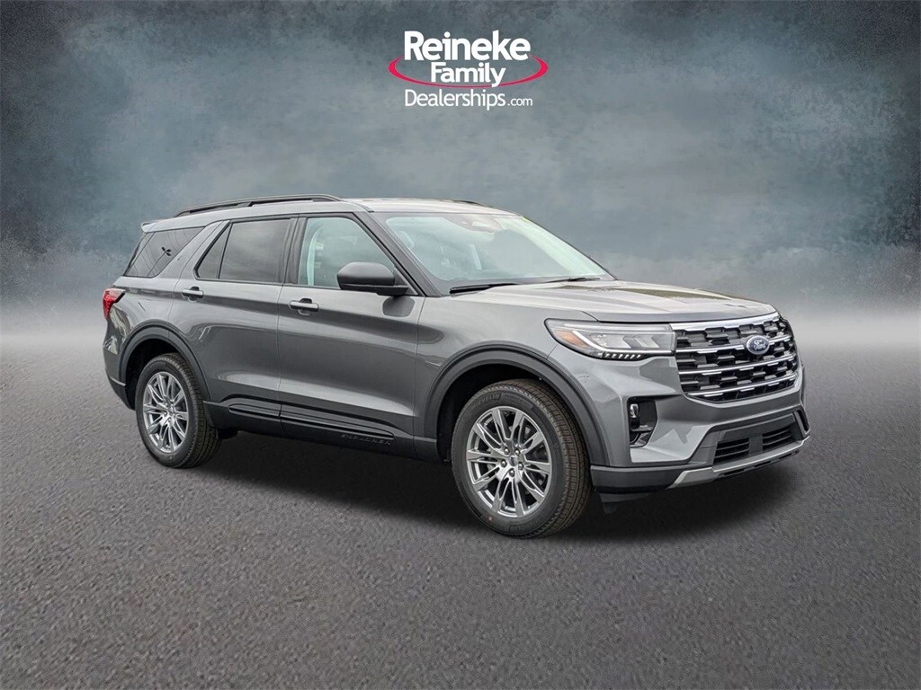 2026 Ford Explorer photo 3