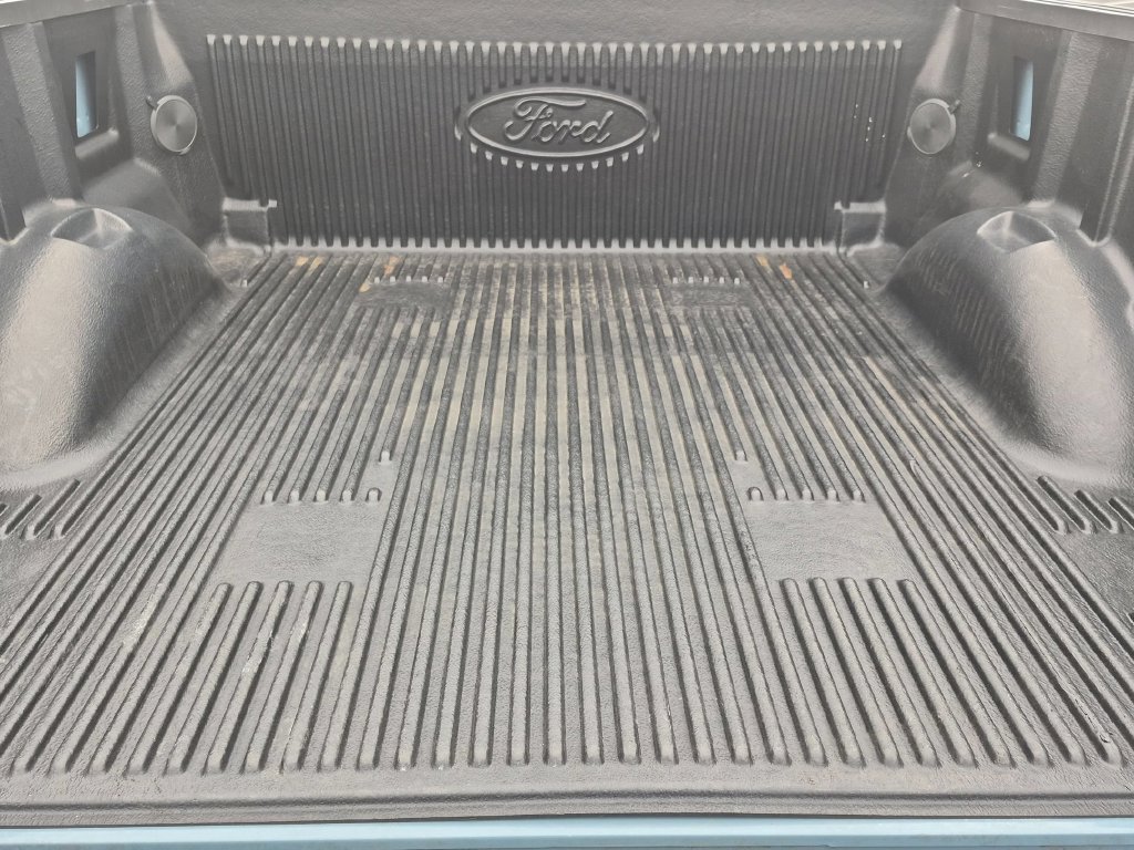 2023 Ford F-150 XLT - Photo 8