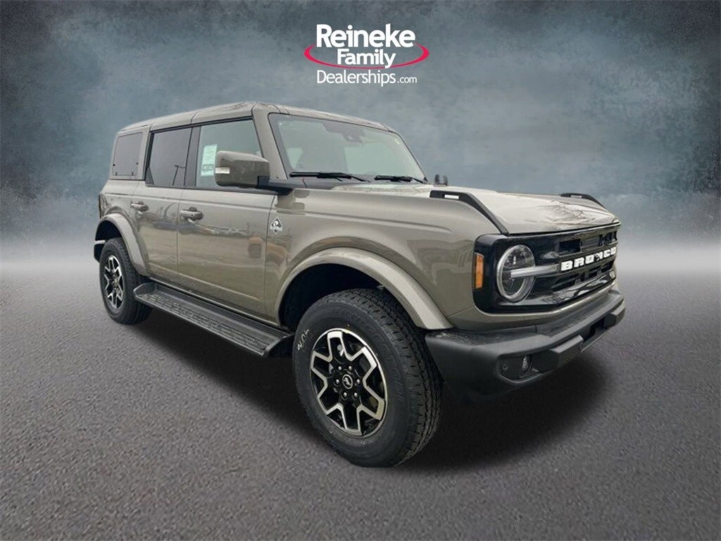 New 2025 Ford Bronco Outer Banks SUV