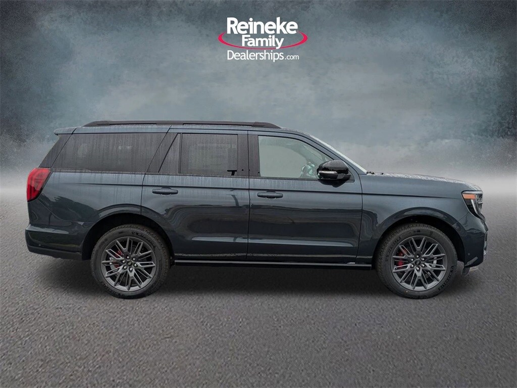2025 Ford Expedition Platinum photo 3