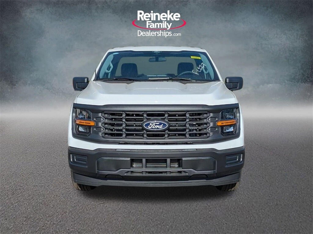 2025 Ford F-150 XL photo 2