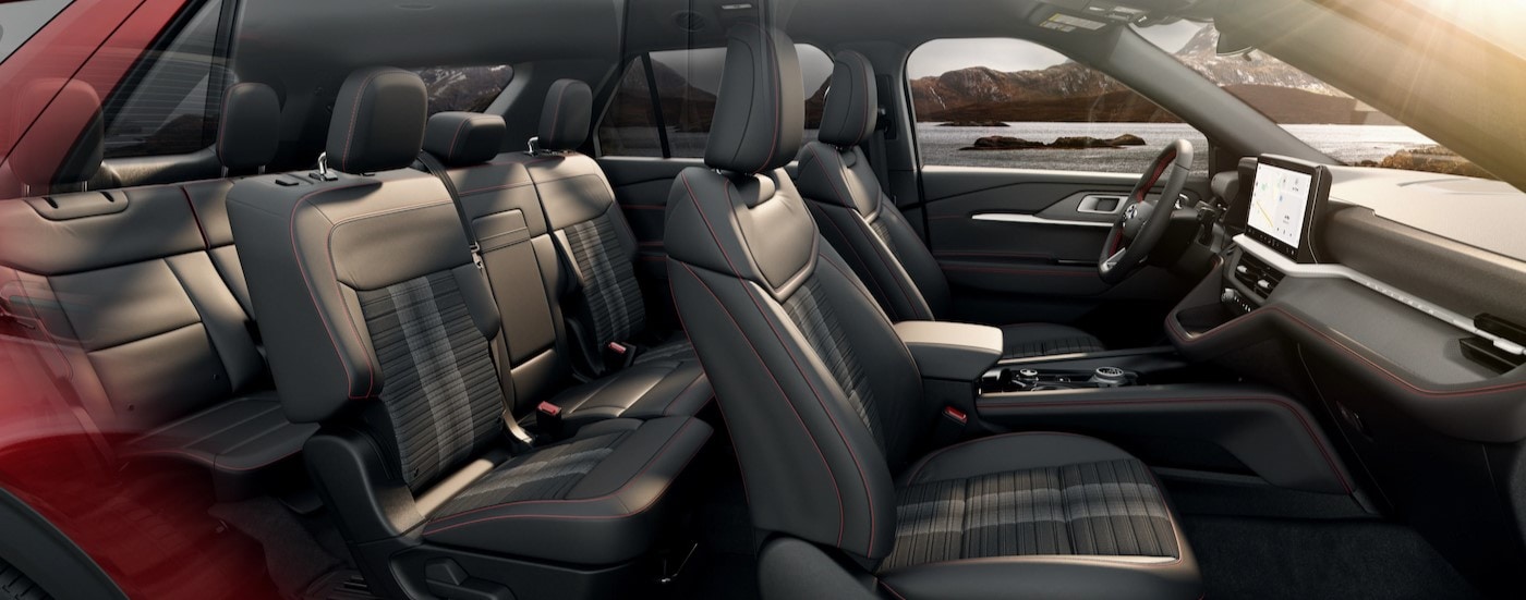 The gray interior and dash in a 2025 Ford Explorer.