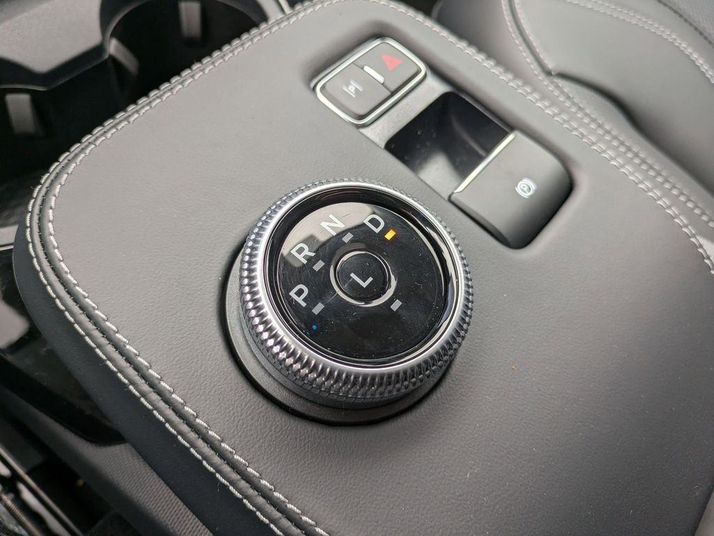 2024 Ford Mustang Mach-E Premium - Photo 12