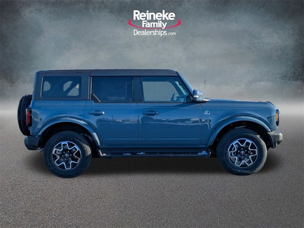 New 2025 Ford Bronco Outer Banks SUV