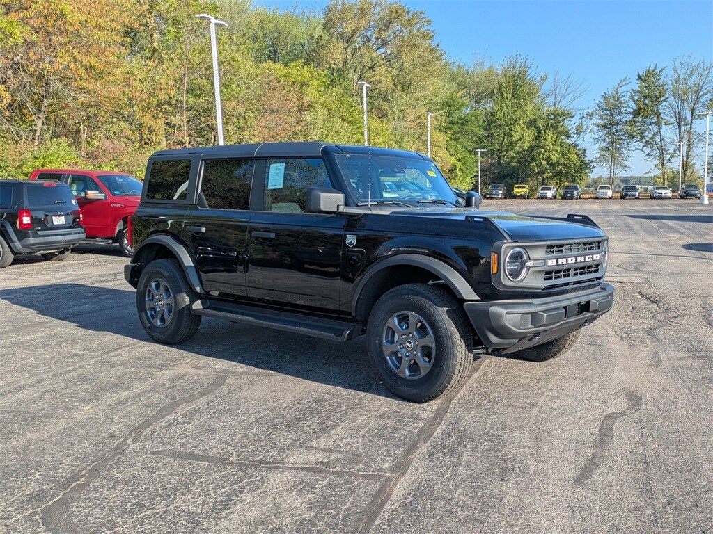 2025 Ford Bronco Big Bend photo 3