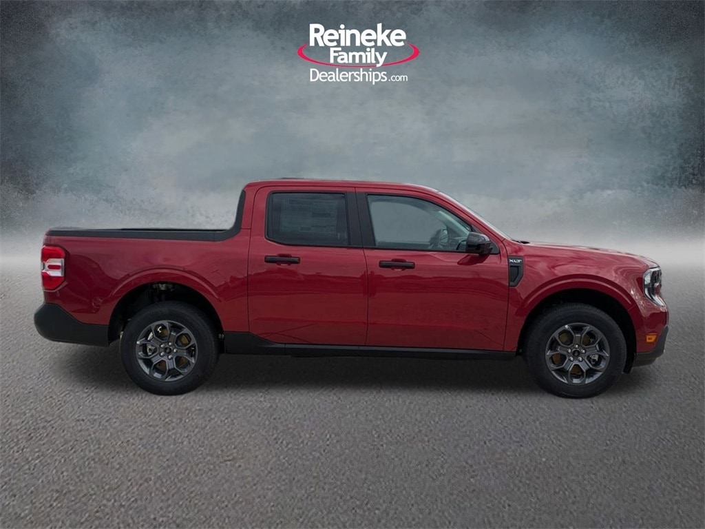 New 2025 Ford Maverick XLT TRUCK